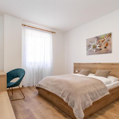 Apartmán Ansitz Von Wohlgemuth Salorno Exteriér fotografie