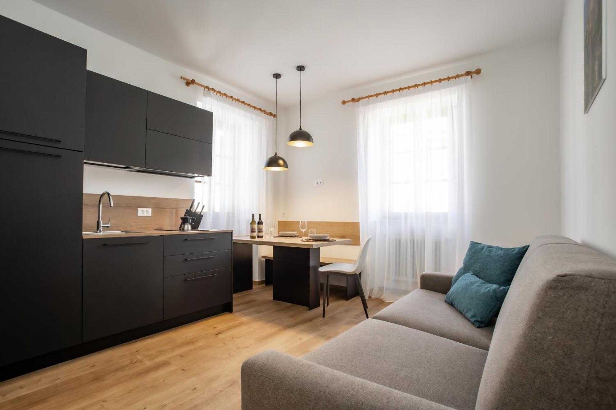Apartmán Ansitz Von Wohlgemuth Salorno Exteriér fotografie
