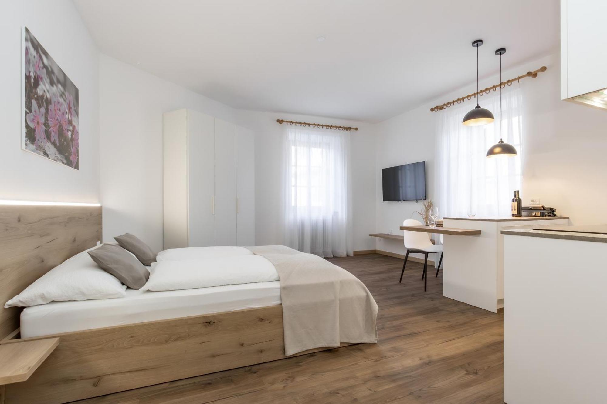 Apartmán Ansitz Von Wohlgemuth Salorno Exteriér fotografie