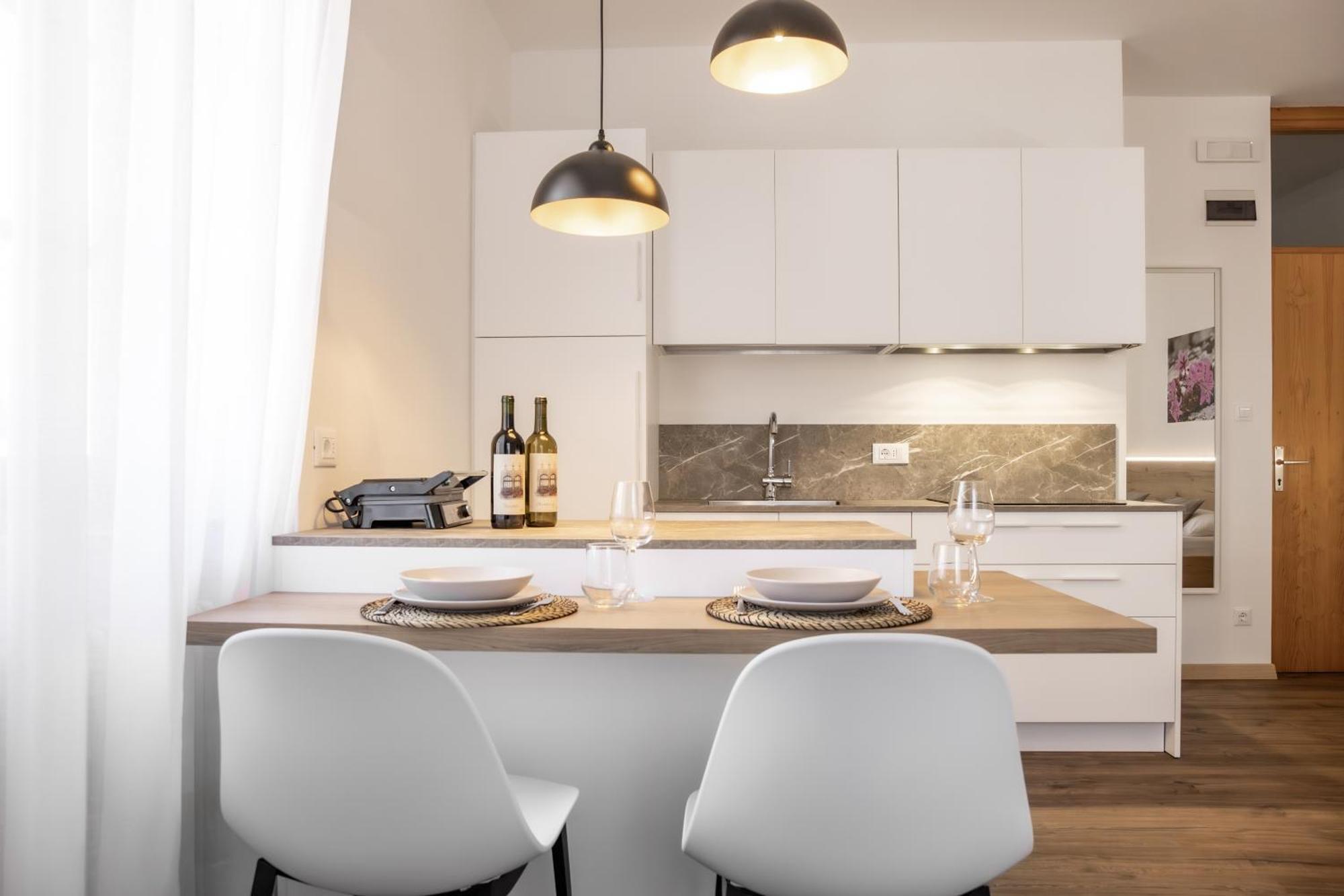 Apartmán Ansitz Von Wohlgemuth Salorno Exteriér fotografie